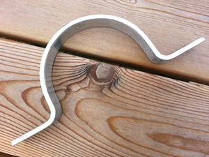 Half round slip rail bracket holder door 125 mm diameter GALV 5" - Picture 1 of 2