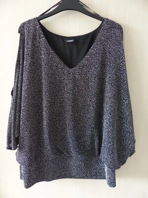 ROMAN 87% Polyamide 6% Elastane 7% Metalised Fibre Lined Top + Bare Shoulder  20 - Image 1 of 4