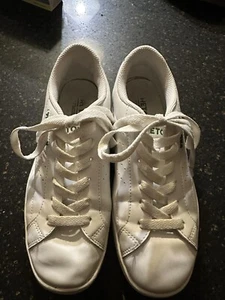 Women’s Tretorn Center Court- White/Green Leather Sneaker Shoes Size 7.5 - Picture 1 of 7