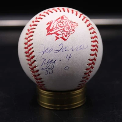 Joe Torre Firmado Rawlings 1998 Serie Mundial Béisbol Auto Steiner/MLB ZJ19209 Foto 1 de 4