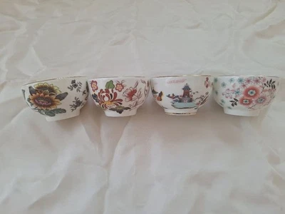 Wedgwood 茶球 4 件套,8 厘米直径,黄色吨,深红宝石,蓝色宝塔, — 第 1/4 张图片