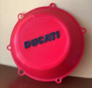 DUCATI Clutch Cover For 1098 1198 748 749 916 996 998 999 - Picture 1 of 3