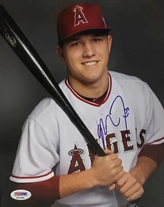 Mike Trout Autographed 8x10 Photo PSA/DNA Los Angeles Angels - Picture 1 of 2