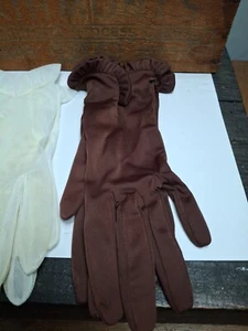 Vintage Van Raalte Ladies 6 1/2 Gloves 2 Sets/ White Mesh Set Used Brown Set New - Picture 1 of 6
