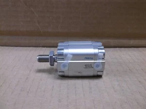 ADVU-20-15-A-P-A Festo Compatto Cilindro 156602 ADVU2015APA - Picture 1 of 4