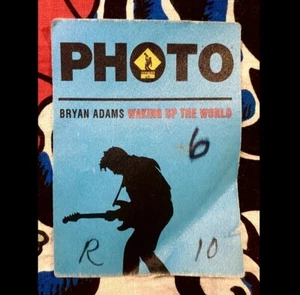 BRYAN ADAMS - WAKING UP THE WORLD TOUR - AT THE RITZ - JAN 10, 1992 - PHOTO - Picture 1 of 5