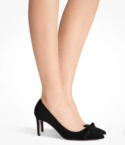 Stuart Weitzman pompa con fiocco fontana scamosciata blu navy taglia 7 1/2 - Foto 1 di 12