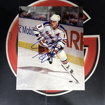 Foto autografiada 11x14 firmada por Adam Graves New York Rangers certificado de autenticidad JSA Foto 1 de 3