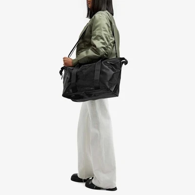 РЕДКИЕ ДОЖДИ маленький выходные сумка спортивная путешествий спортзал ручная кладь блестящий патент сумка с короткими ручками Hilo - Изображение 1 из 4