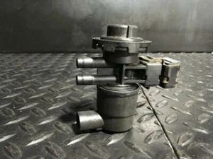 00-04 Dodge Dakota Emission Purge Solenoid - Picture 1 of 8