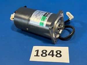 ORIENTAL MOTOR BM206-411 6W 100V AC MAGNETIC MOTOR - Picture 1 of 2