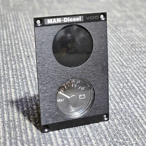 MAN - Diesel VDO Voltmeter Gauge 32 - Picture 1 of 5