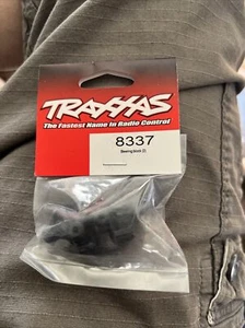 TRAXXAS 8337 STEERING BLOCKS - Picture 1 of 2