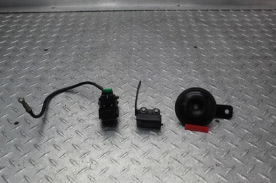 Triumph Daytona 675 2007 solenoide de arranque, sensor de punta, bocina Foto 1 de 4