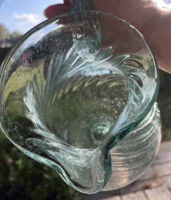 "Jarra de vidrio mexicana grande soplada a mano de colección remolino burbujas acanaladas verde aguamarina 9,5""" Foto 1 de 4