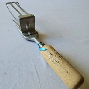 Ice Pick Chopper Chipper ANTIQUE  COOLERATOR PICK  RARE... USA - Picture 1 of 9