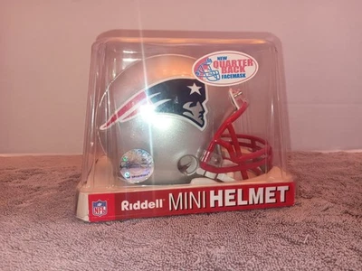 Mini casco de fútbol americano Riddell Super Bowl XXXIX Jacksonville Patriots vs Eagles Foto 1 de 4