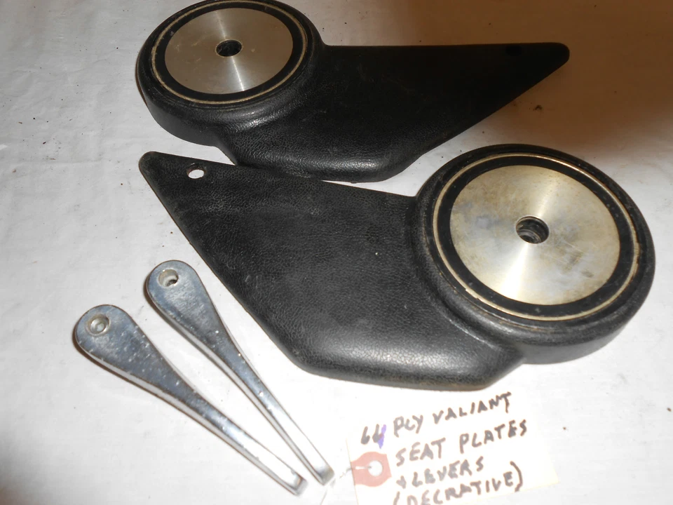 1964 PLYMOUTH VALIANT 前座侧盖板和水平,* 原装零件 — 第 1/2 张图片