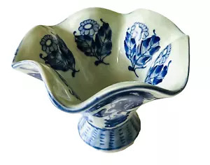 Ciotola/piatto per caramelle con piedistallo blu e bianco - Made in China - Foto 1 di 5