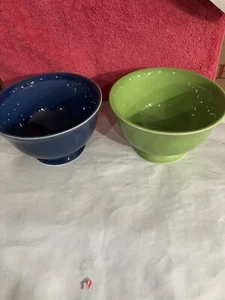 Noble Excellence Blue And Lime GreenPedestal Soup Cereal Bowls DWK48 - Picture 1 of 3