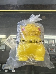 1998 Rare Pokemon Pikachu Character Figurine Sipper Straw Bottle NIB. - Picture 1 of 18
