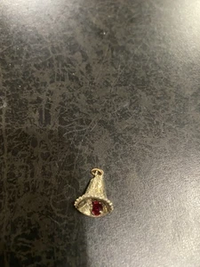 Colgante campana vintage piedra granate relleno de oro - Imagen 1 de 2
