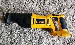 SIERRA RECÍPROCA INALÁMBRICA DEWALT XRP DC385 18 VOLTIOS PROBADA Solo herramienta - Imagen 1 de 7