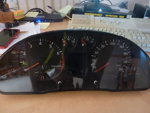 Audi A4 Tacho Tachometer Kombiinstrument KI Einheit 8D0 919 881 J - Bild 1 von 3