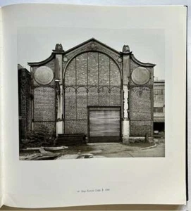 Bernd, Hilla Becher / Industrial Facades 1st Edition 1995 - Imagen 1 de 2