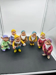 VTG 1992 Disney Snow White & The Seven Dwarfs 6” Vinyl Rubber Dwarfs - Picture 1 of 18