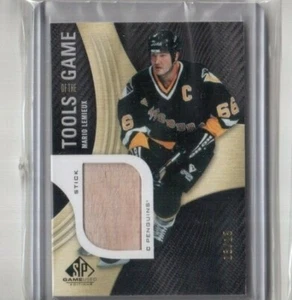 2019-20 SP Game Used Tools Of The Game Mario Lemieux Pittsburgh Penguins 13/15 - Foto 1 di 2