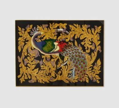 Mantel individual de vidrio con diseño de pavo real hoja dorada negra Nomi K $195 Foto 1 de 4