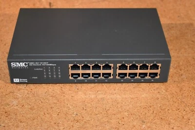 SMC EZ1016DT EZ Switch 16 Port 10/100 Ethernet Network Switch Metal Case - Image 1 of 4