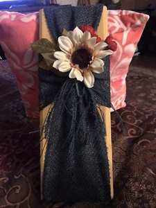 Hermosa cruz de arpillera colgante de pared de madera - Imagen 1 de 6