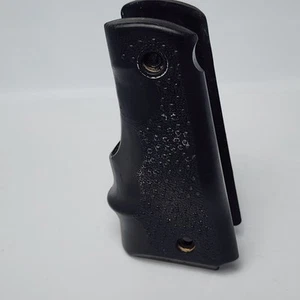 45 Rubber Hump Grips - Picture 1 of 22