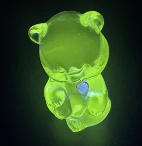 Vintage Fenton Art Glass Bear Figurine with Crystal Heart Pink Birthstone Glows - Picture 1 of 14