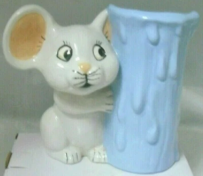 Jarrón-5 1/4" Peek-a-Boo Mouse Vela Azul Claro De Colección Bebé Guardería Foto 1 de 4