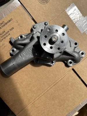 Bomba de agua de alto rendimiento HMMWV 6,5 NSN 2930-01-493-6007 Foto 1 de 4