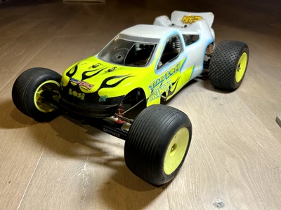 Losi XXXNT AD2 con Avispa de Orión .12 Foto 1 de 4