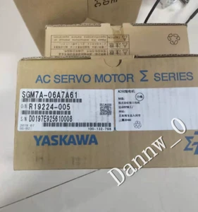 New in box Yaskawa SGM7A-06A7A61 AC Servo Motor/1 - Picture 1 of 1