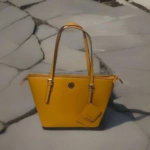 Bolso de Hombro Anne Klein con Tarjetero Amarillo Canario Nuevo LEER MÁS - Imagen 1 de 8