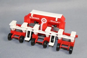 Siku 2260 Einzelkornsämaschine Becker Aeromat T Farmer-Serie im Maßstab 1/32 - Bild 1 von 1