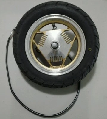 1986 Yamaha Riva 125Z (XC125ZS) Scooter Cast Front Rim Wheel 50M-25168-20-8L - Image 1 of 4