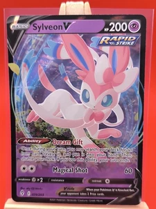 Sylveon V 074/203 Evolving Skies ultra seltene Holo Pokémon Karte *neu*  - Bild 1 von 14