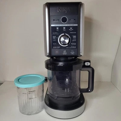 Ninja Creami XL 豪华 11 合 1 冰淇淋和冷冻护理机 NC501C 二手状况完好 — 第 1/4 张图片