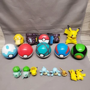 5 leere Pokemon Pokeball, Gürtel, Mini Figuren Pikachu, Squirtle, Bulbasaur - Bild 1 von 8