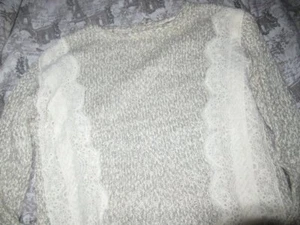 euc Zara beige raglan and lace pullover sweater girls 11-12 Y free ship USA - Picture 1 of 2