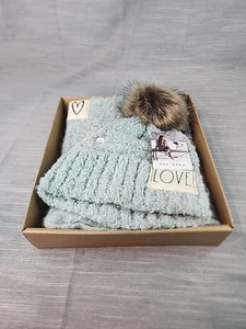 NEW Rae Dunn “LOVE” Beanie Hat & Scarf w/Gift Box Blue Faux Fur POM - Picture 1 of 4