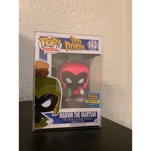Pink Marvin the Martian Funko Pop 2500pc - Picture 1 of 6