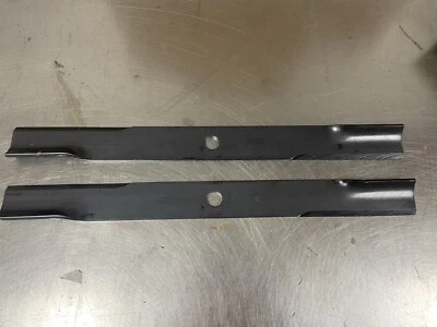 Hojas de fortuna OEM 1758878S para cubiertas de 42" serie 300S Foto 1 de 2